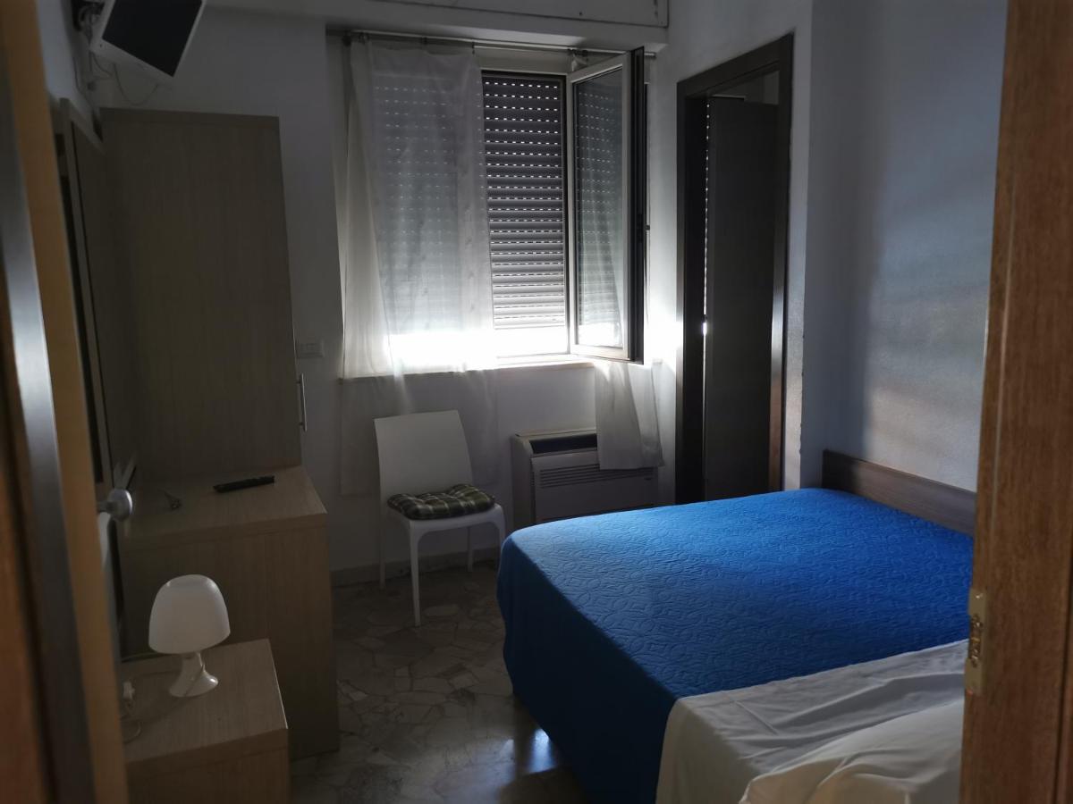 Hotel Bissi Mailand Zimmer foto